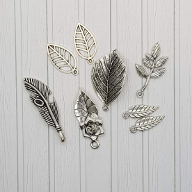 Набір металевих підвісок Листочки, античне срібло, 8 шт.