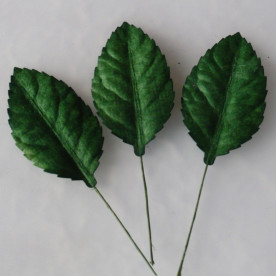 Набір 10 декоративних листочків троянди зеленого кольору розміром 50 мм.