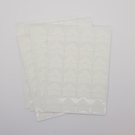 Аркуш наклейок - куточків для фотографій, білий, 24 шт, 22х20 мм