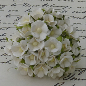 Набор из 10 декоративных цветков Sweetheart белого цвета, 15 мм