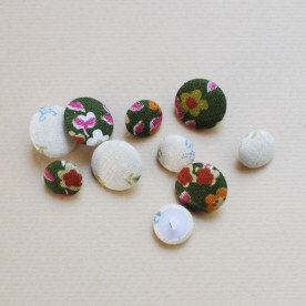 Набір ґудзиків для скрапбукінгу "Пелюстки", 10 шт, 15 мм, 20 мм
