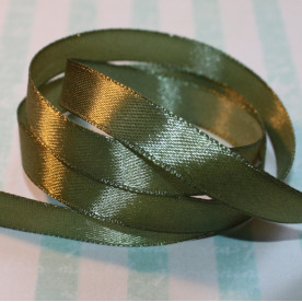 Атласна стрічка зеленого кольору, довжина 90 см, ширина 10 мм