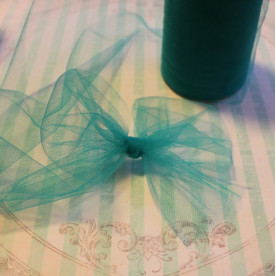 Декоративная сетка (фатин) бирюзового цвета от Falk, ширина 14 см, длина 90 см