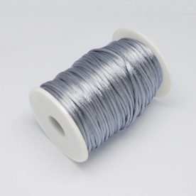 Нейлоновый шнур серебристого цвета, диаметр 2 мм, длина 90 см