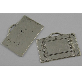 Металева підвіска "Чемодан" кольору античного срібла, 39х27 мм, 1 шт