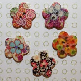 Набір дерев'яних гудзиків-квіточок, 17 мм, 5 шт