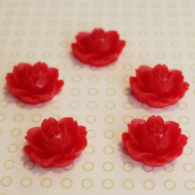 Кабошон Роза красного цвета, диаметр 17 мм, высота 4 мм, 1 шт