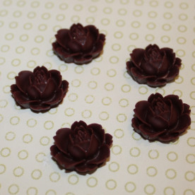 Кабошон Троянда бордового кольору, діаметр 17 мм, висота 4 мм, 1 шт