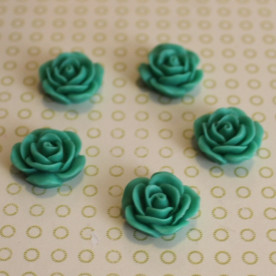 Кабошон розочка бирюзового цвета, диаметр 17 мм, толщина 7 мм