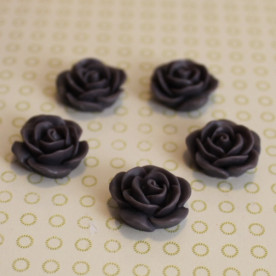 Кабошон розочка темно-фиолетового цвета, диаметр 17 мм, толщина 7 мм