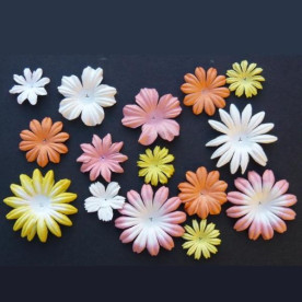 Набор 100 цветов из тутовой бумаги персиково-желтых цветов