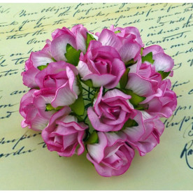 Набір бутонів диких трояндочок яскраво-рожевого кольору, 2 см, 5 шт