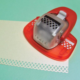 Бордюрный дырокол Doily Border от Tonic Studios