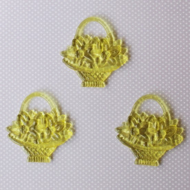 Акрилова підвіска "Кошик з квітами", жовтого кольору, 44х42 мм