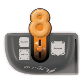 Бордюрный дырокол Lucky 8 - Classic Wreath от We R Memory Keepers