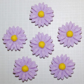 Пластиковий кабошон Ромашка бузкового кольору, діаметр 22 мм, 1 шт