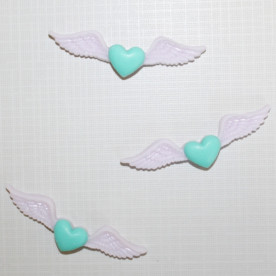 Пластиковий кабошон На крилах любові бузкового кольору, 52х14 мм, 1 шт