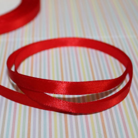 Атласна стрічка червоного кольору, рулон, довжина 22.8 м, ширина 6 мм
