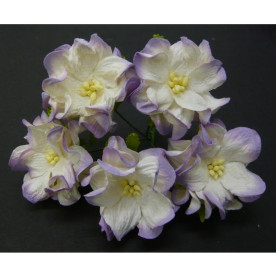 Декоративный цветок гардении сиренево-кремового цвета 4 см.