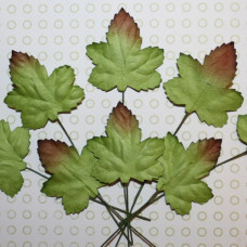 Набір декоративних листочків клена зеленого кольору, 3,25х3,75 см, 10 шт