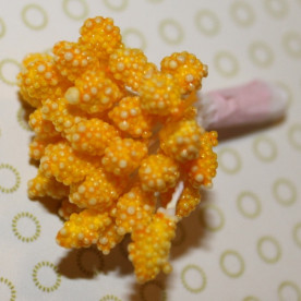 Набор тычинок желтого цвета из микробисера, 15 веточек (30 головок)
