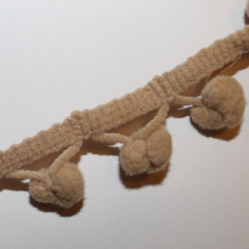 Лента с помпонами бежевого цвета, 13 мм, 90 см