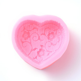 Молд силиконовый, Сердце с цветами, 83x93x40 мм