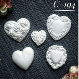 Набір прикрас з гіпсу, Серденька, 5 шт, найменше 15х15 мм, Decor Kram