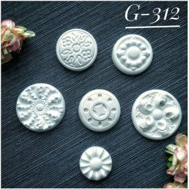 Набор украшений из гипса, Вензель брошь 312, 6 шт, от 20х20 до 35х35 мм, Decor Kram