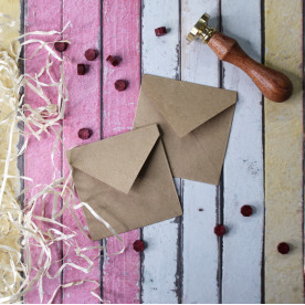 Конверт бумажный, крафт бумага, 7.5х7.5 см