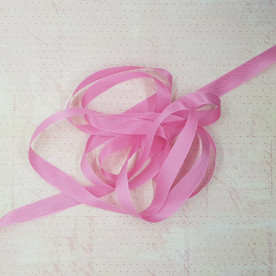 Шеббі-стрічка Seam Binding Hug Snug 2.0, 14 мм, 90 см, колір HSNG-005