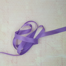 Шеббі-стрічка Seam Binding Hug Snug 2.0, 14 мм, 90 см, колір HSNG-037