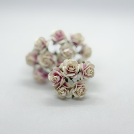 Набір трояндочок 20 мм, білий з рожевою серединкою, 5 шт.