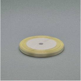 Атласна стрічка світло жовотго кольору, довжина бл. 23 м, шириною 6 мм