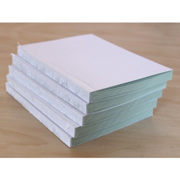 Блок для блокнота формату А6 світло-зеленого кольору, 48 аркушів, 160 г / м2