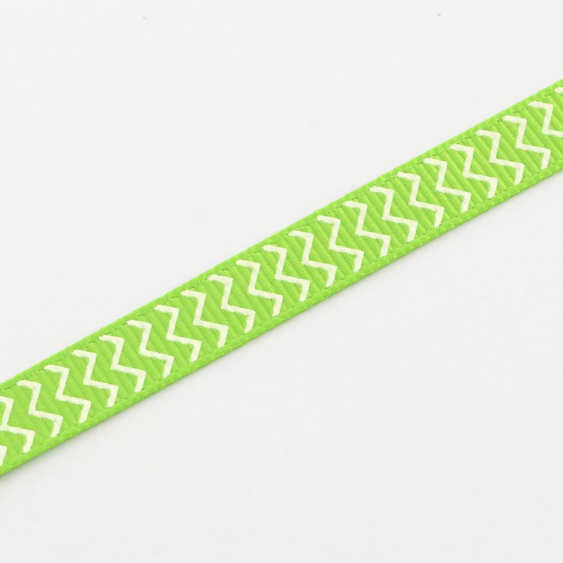 Репсовая лента Зиг-заг зеленый, 9 мм, 90 см