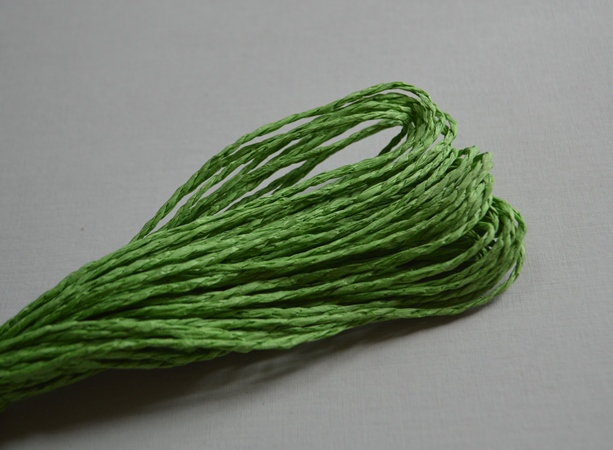 Бумажный шнур однотонный зеленый, 1,5 мм, 1 м