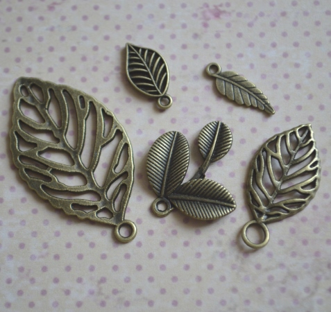 Набір підвісок "Листочки", антична бронза, 5 шт