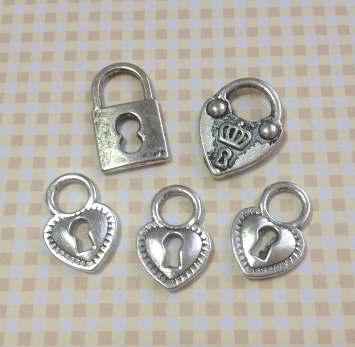 Набір підвісок Замочки, 5 шт 