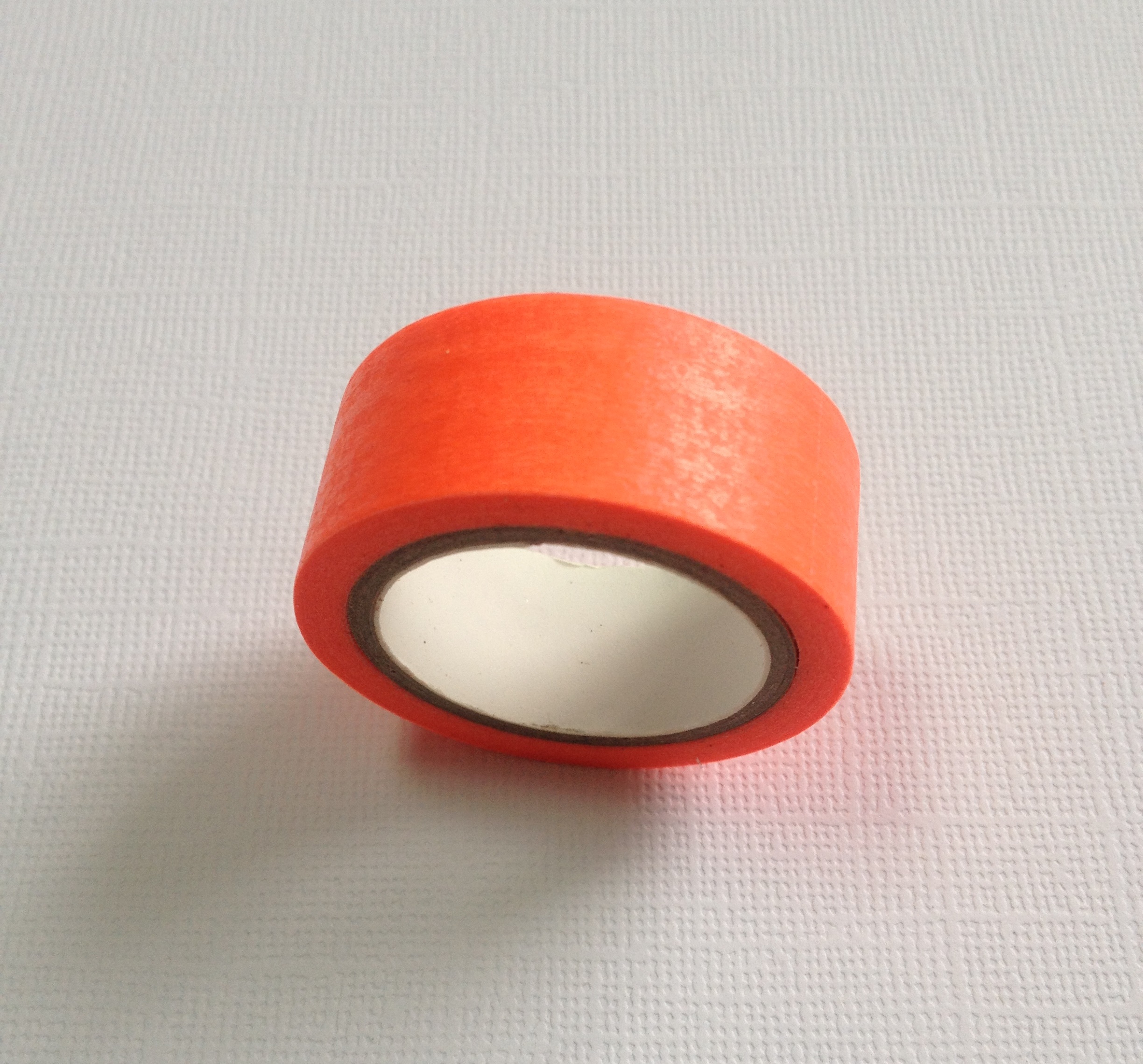 Бумажный скотч ярко-оранжевого цвета, длина 10 м, ширина 15 мм