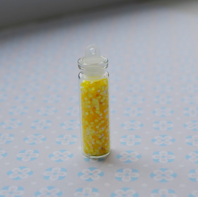 Глиттер декоративный в бутылочке, 3,4 г, размер бутылочки 40 х 11 мм, желтый