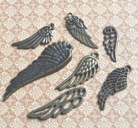 Набір металевих підвісок Крила, 7 шт, антична бронза