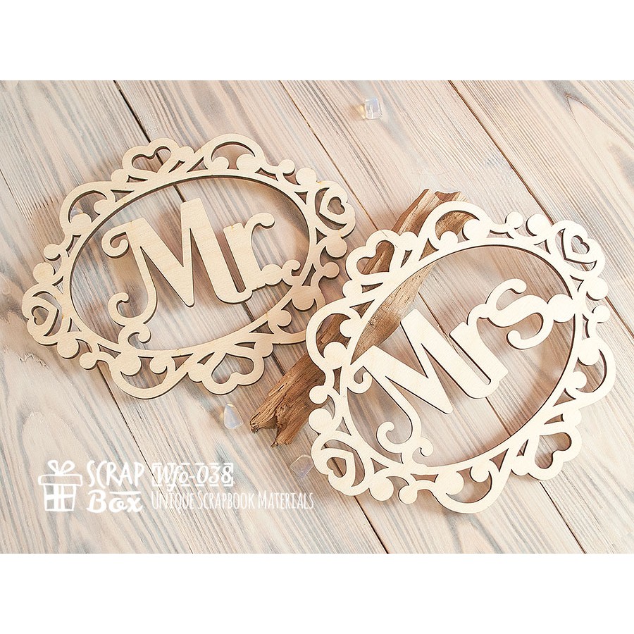 Заготовки для декора 2 рамочки с надписью "Mr. Mrs." от ScrapBox
