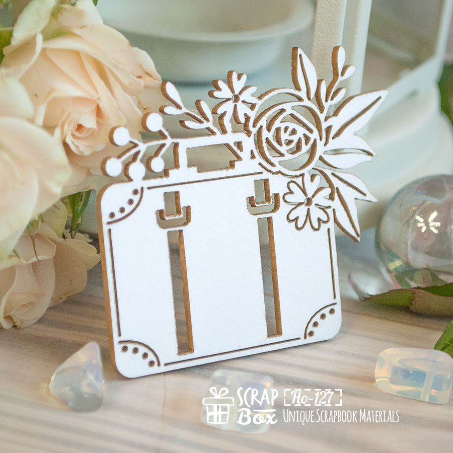 Чипборд чемодан с цветами, 58*51 мм от Scrapbox