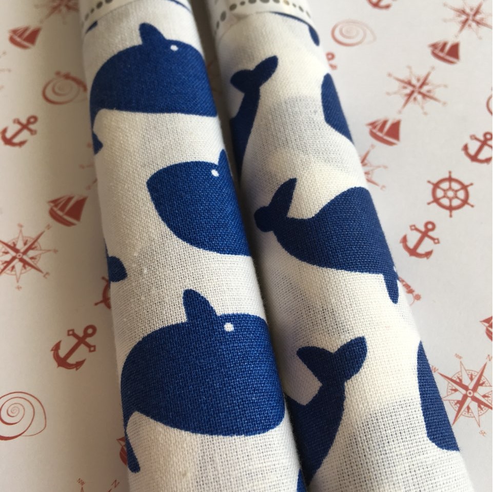 Ткань для рукоделия Синий кит , размер 45*52 см от Fabric Editions