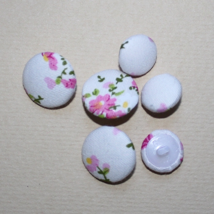 Набор пуговиц для скрапбукинга "В розовый цветочек", 6 шт, 15 мм, 20 мм