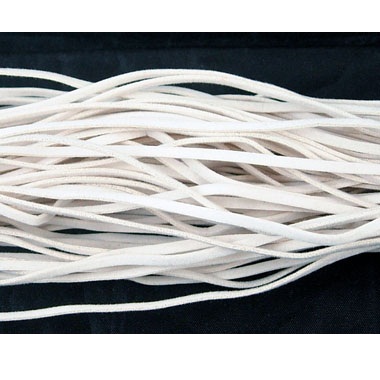 Замшевый шнур белого цвета, ширина 2,7 мм, длина 100 см