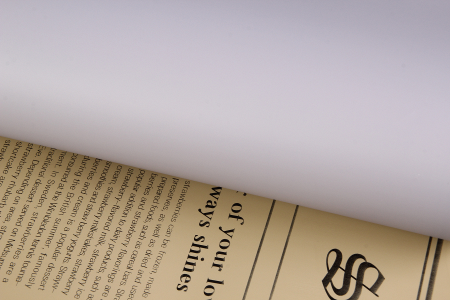 Бумага-калька с газетным принтом, серый, 60х60 см