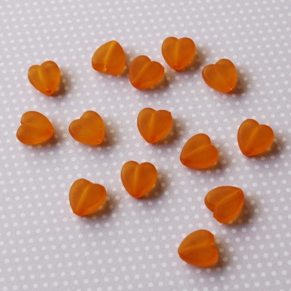 Акриловые сердечки матового оранжевого цвета, 9х8х3 мм, 10 шт