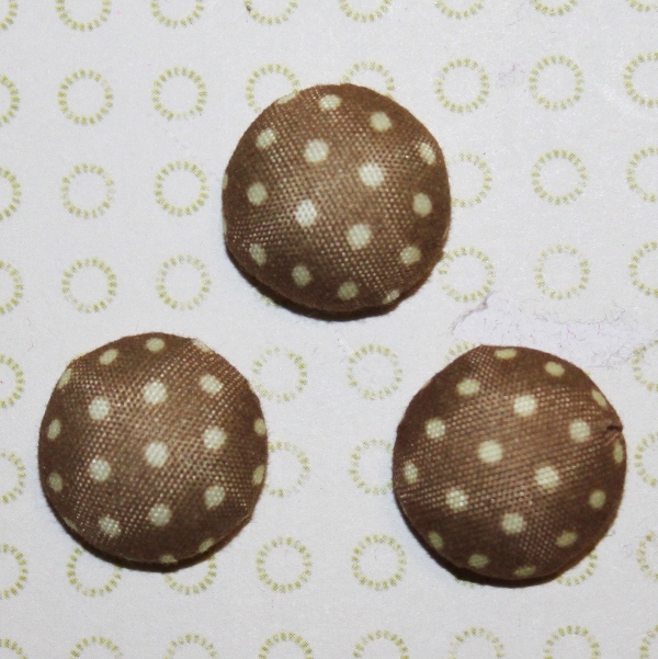 Тканевый кабошон светло-коричневого цвета в горошек, 15х7 мм, 1 шт